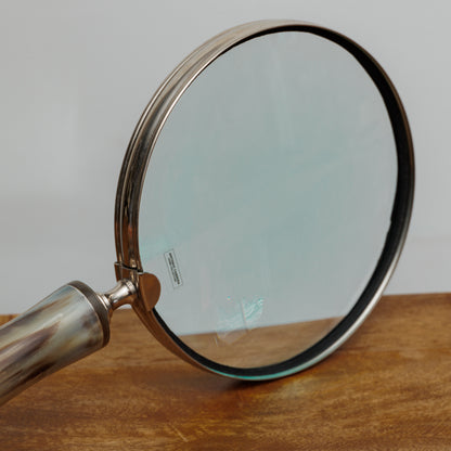 HD-001 LARGE MAGNIFYING GLASS WITH BEAUTIFUL HORN HANDLE - CHROME ONE-OF-A KIND