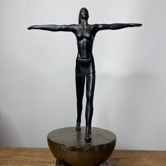 SC003 WOMAN BRONZE BALANCE SCULPTURE WITH CRYSTAL BASE