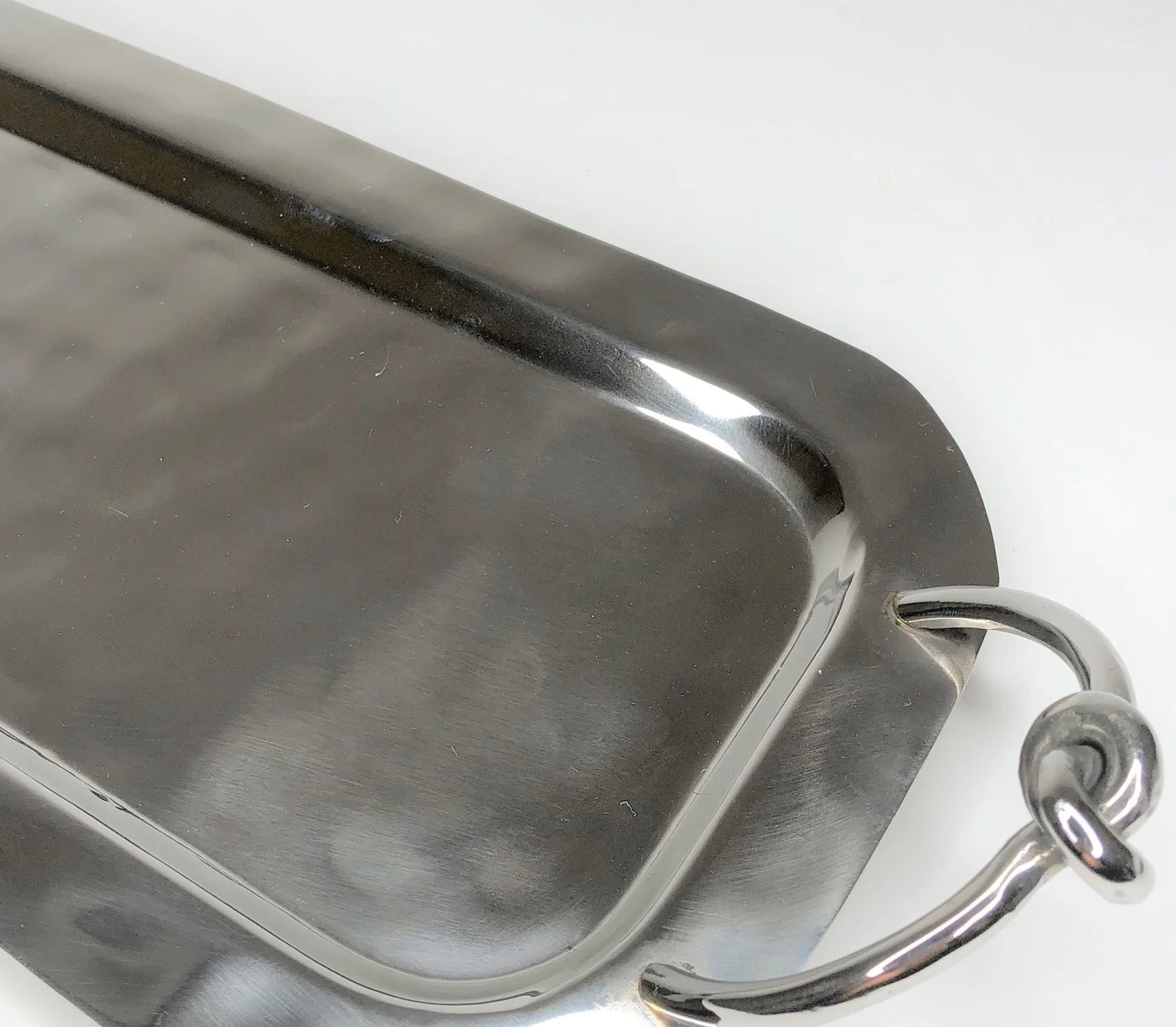 AC-T006 DECOR RECTANGULAR TRAY - KNOT DETAILS HANDLES - MEDIUM