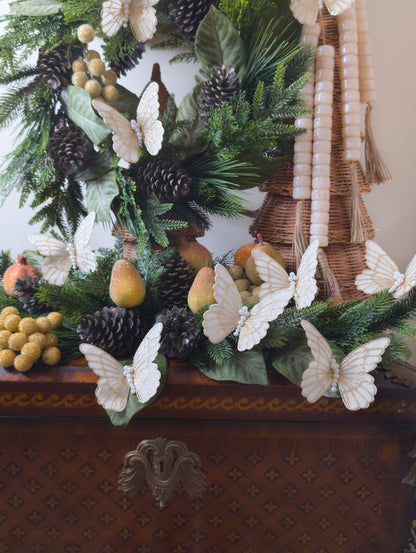 BUTTERFLIES - WHITE PEARL AND WHITE VELVET WINGS WITH GOLDEN DETAILS - SET OF THREE